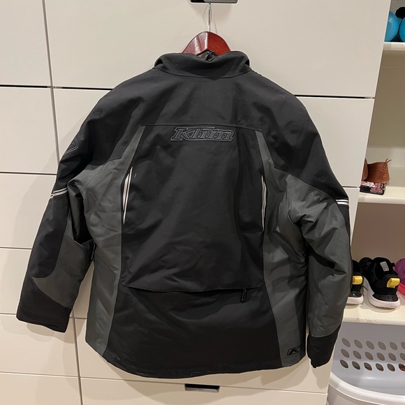 Like new KLIM insulated Snowmobile jacket - Picture 2 of 6